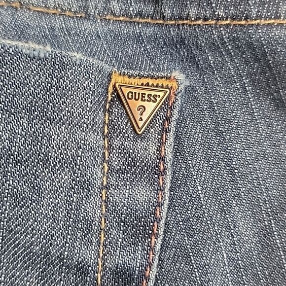 Guess blue denim bootcut jeans distressed Women's Size 29 (Measured 32) - Picture 4 of 16